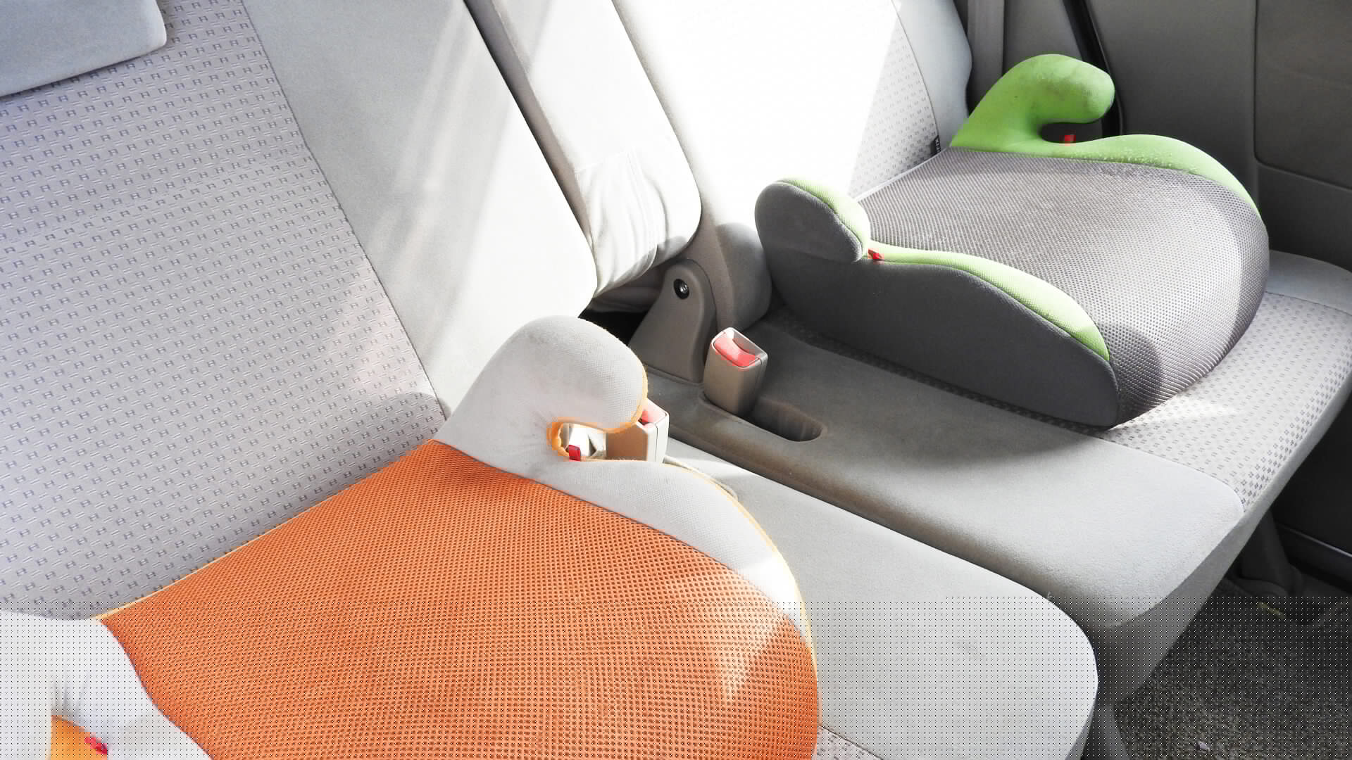 ジュニアシート